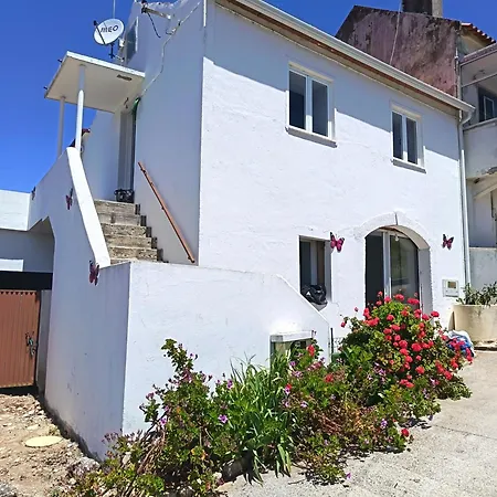 Maison Proche Fatima Batalha Holiday home *